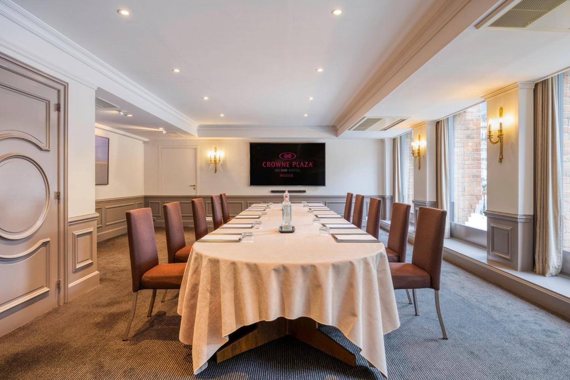 Hotel Crowne Plaza By Ihg Brugge