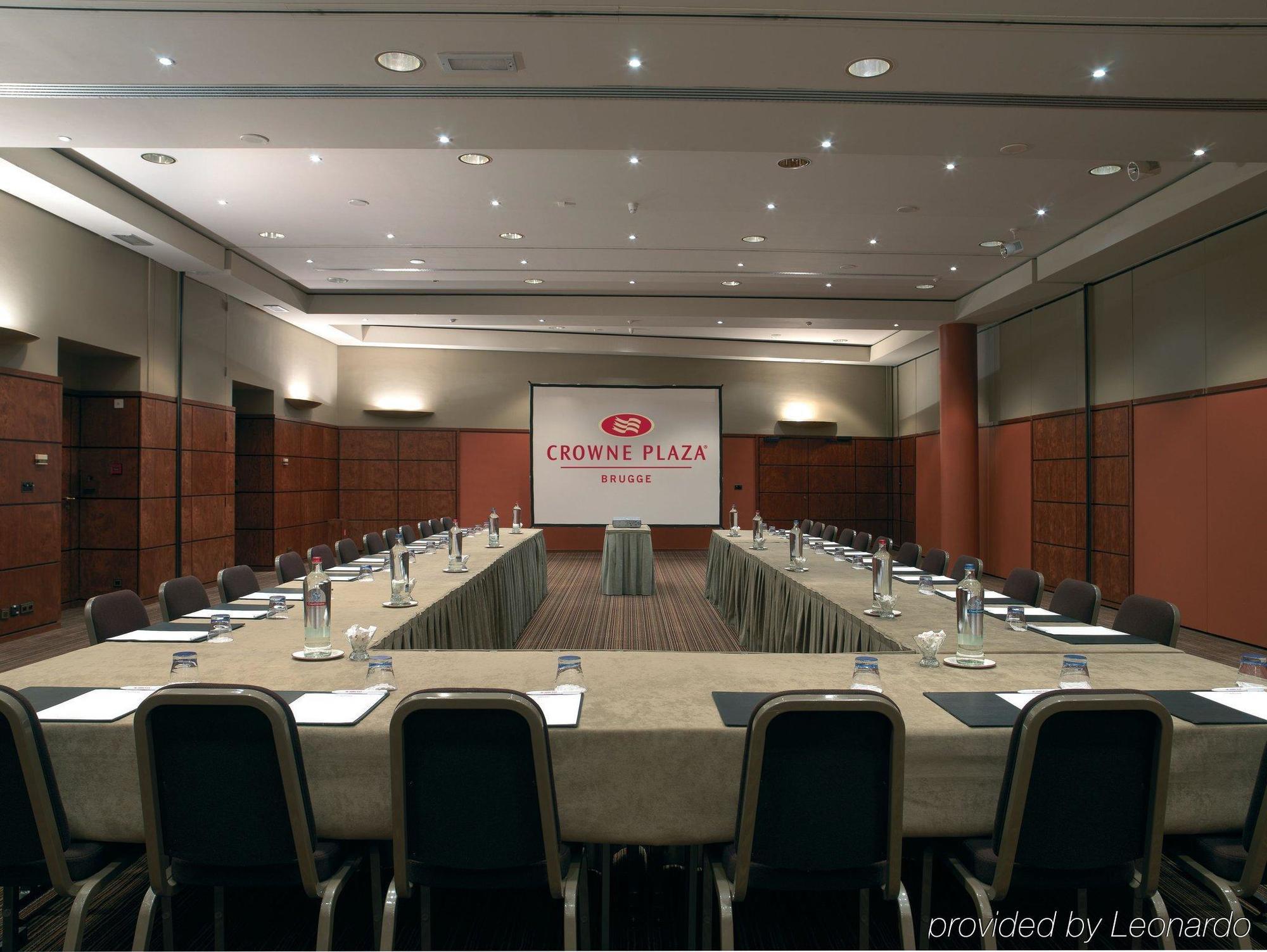 Crowne Plaza By Ihg Hotel